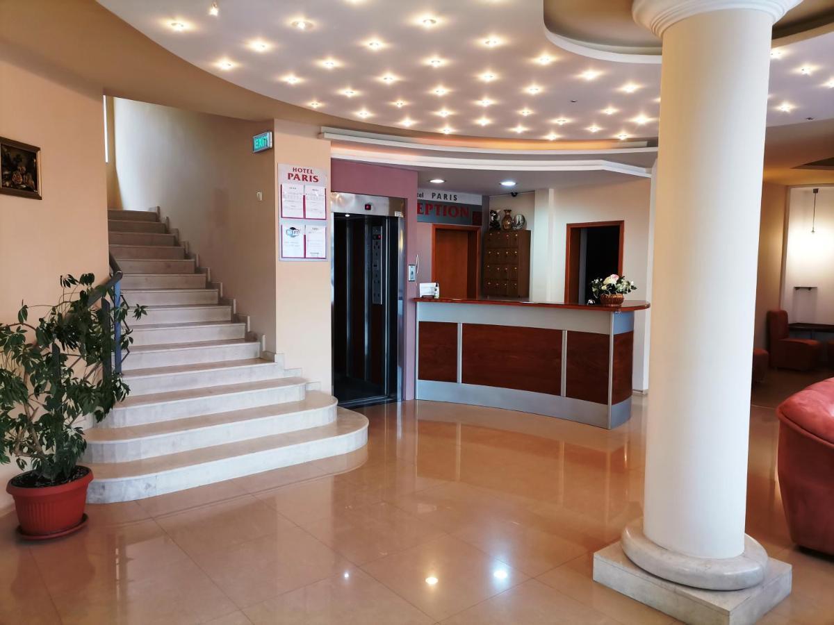 Paris Hotel Балчик Екстериор снимка